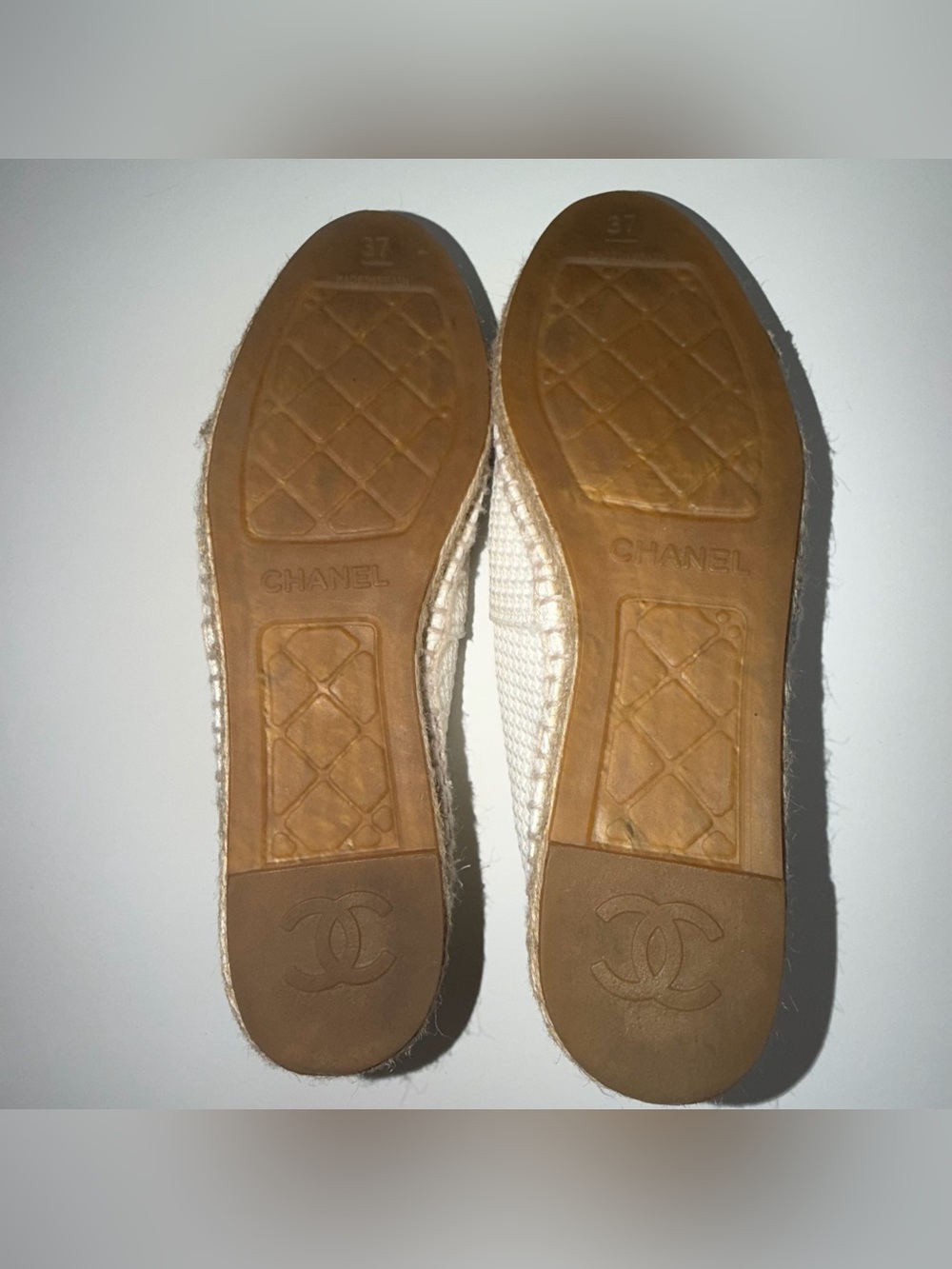 Chanel CC Tweed Cow Print Cap Toe Espadrilles Flats White Black Size 37 Womens - Picture 8 of 10
